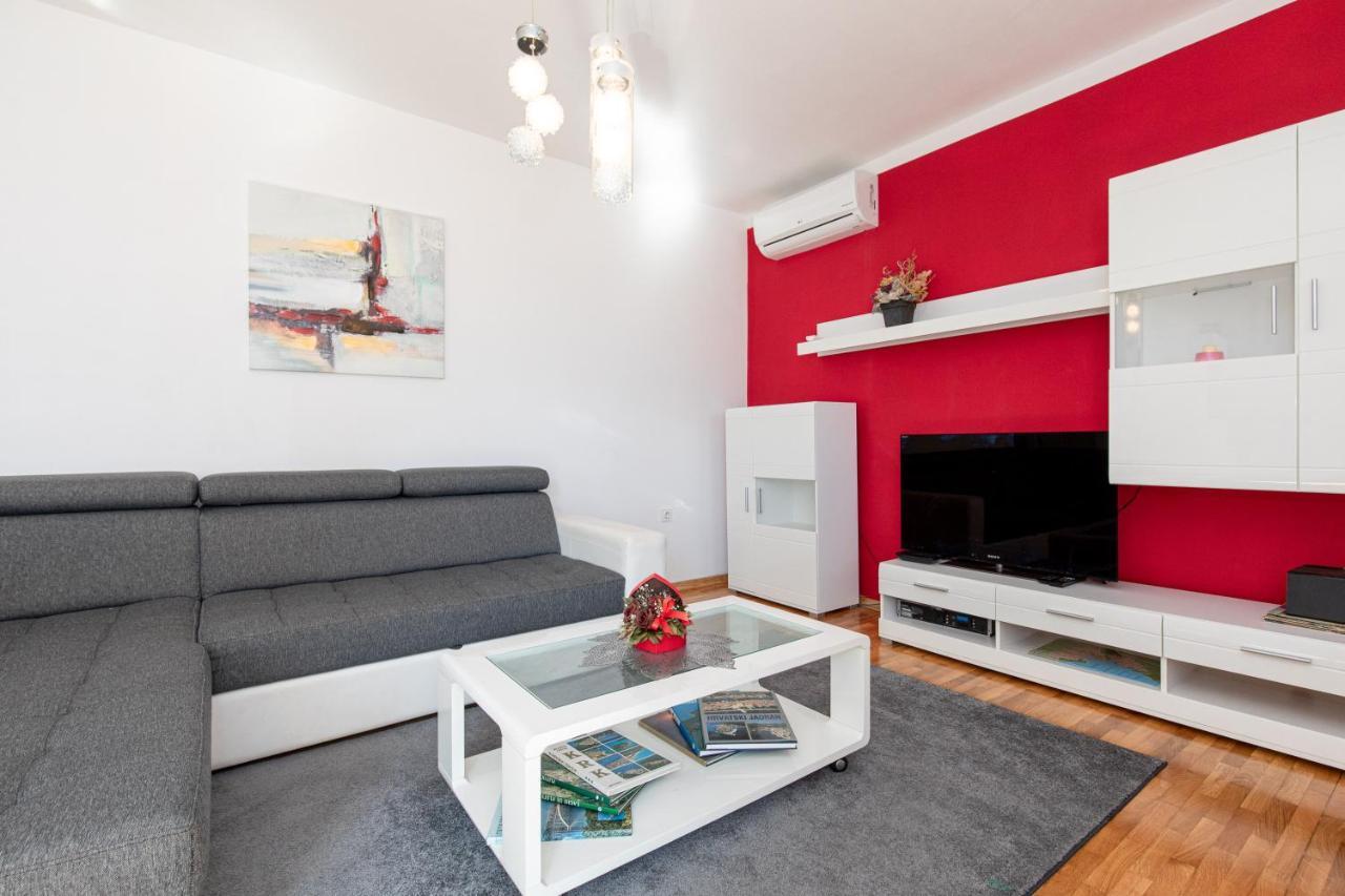 Apartment Lavanda With Beautiful Garden Krk Town Luaran gambar